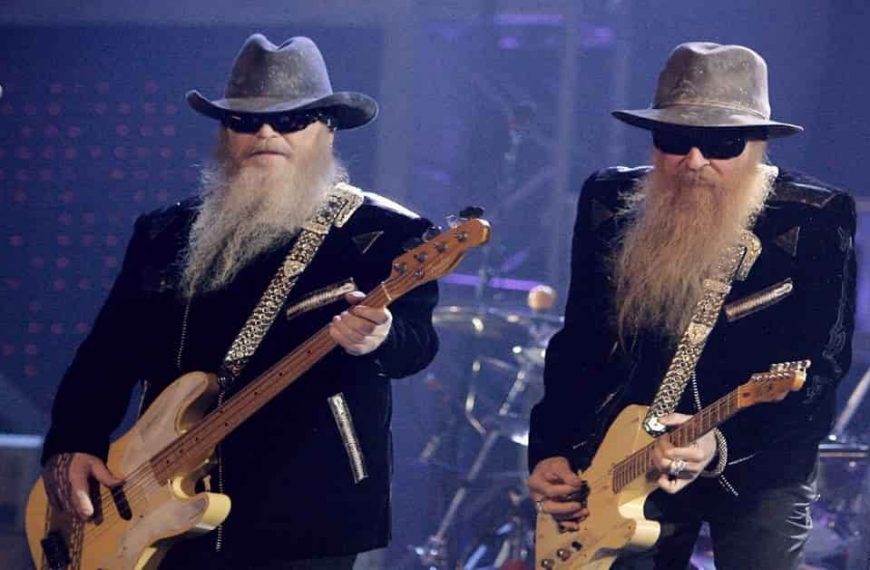 ZZ Top – Gimme All Your Lovin’ (Live)